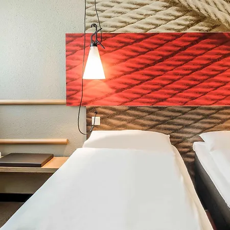 Ξενοδοχείο Ibis 3*