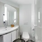 Ibis 3*