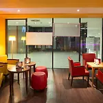 Hotel Ibis 3*