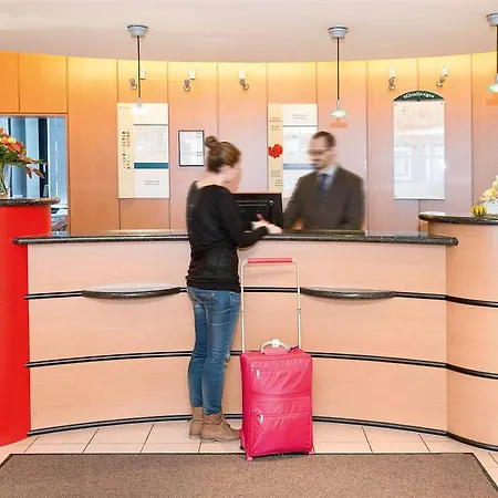 Ibis Готель 3*