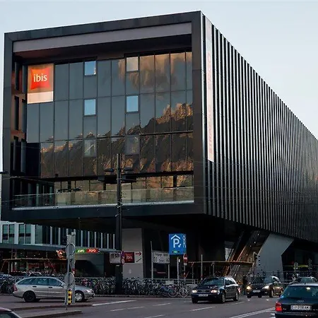 Ibis Szálloda