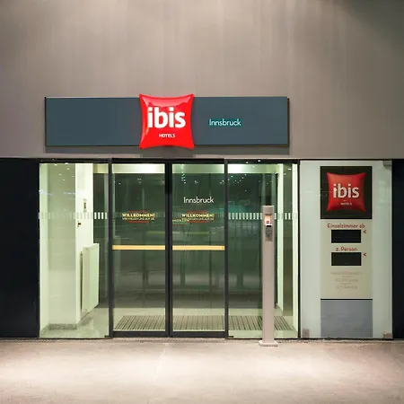 Ibis 3*