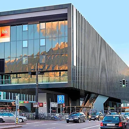 Ibis Szálloda