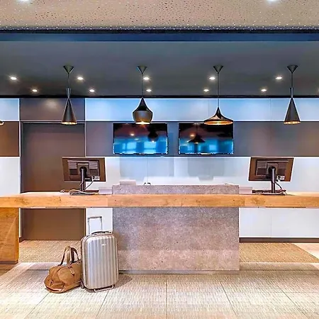 Ibis 3*