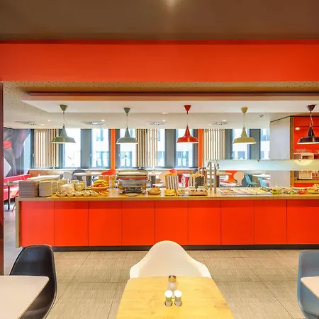 Ibis Hotel 3*